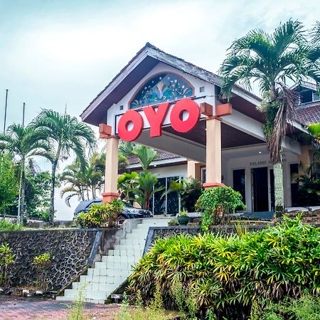 Oyo 1989 Hotel Pelangi Harapan Samarinda Exterior photo